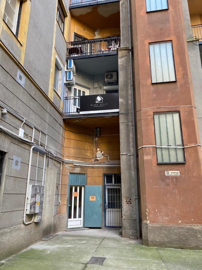 Black Stilt Apartments B1 Debrecen Extérieur photo